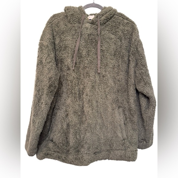 Universal Threads Teddy Bear Sherpa Hoodie - Picture 1 of 6